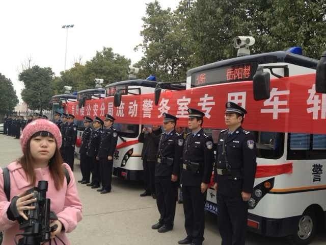 ���R����(d��ng)����(w��)��